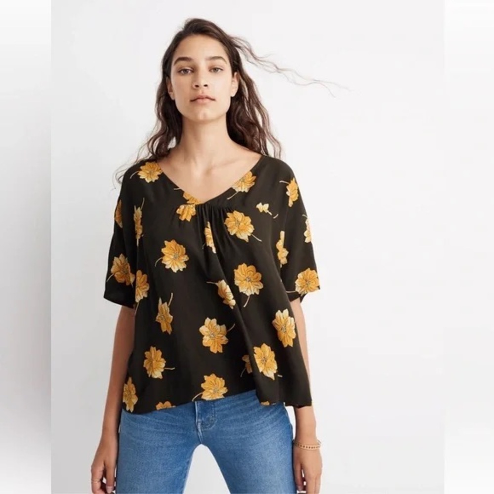 Madewell Rhyme Olive Green Yellow Fall Flowers V-neck Short Sleeve Blouse Top